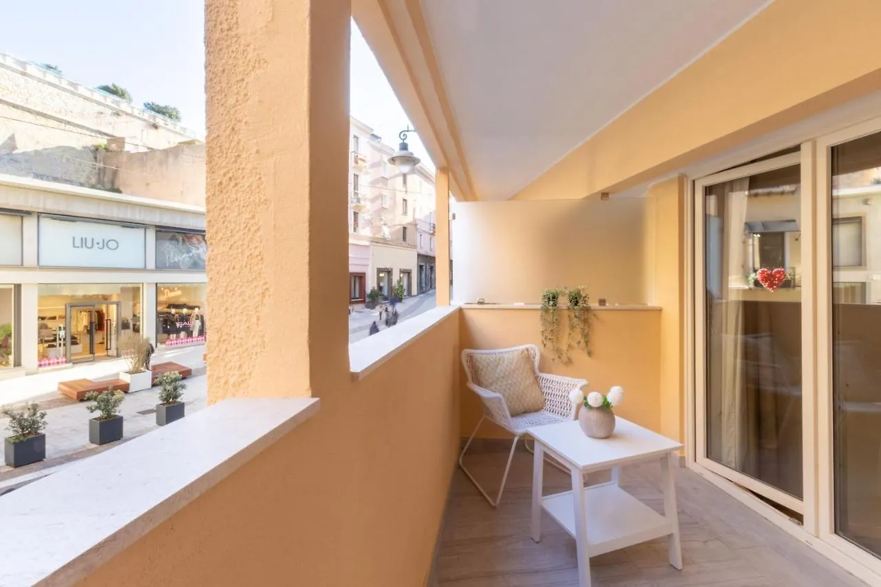 Studio Apartments Boutique Al Bastione Di Κάλιαρι 0*,